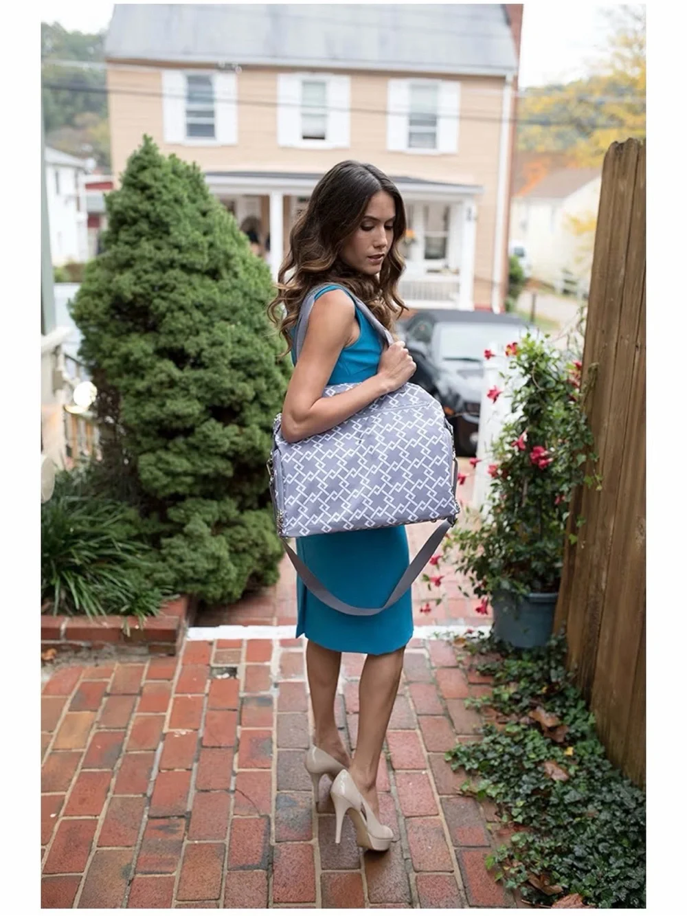 Sarah Wells Lizzy Breast Pump Tote - Gray Geometric